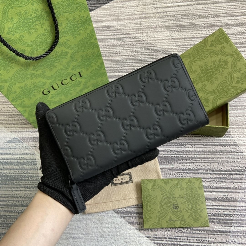 G*u*i wallets & purse